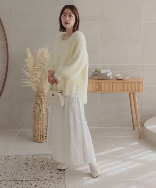 Petitle（プチレ）の「[ 低身長向けサイズ ] バックシャンシャギーボリュームニット（ニット/セーター・レディース・グレー/ブルー/オフホワイト・PM）」の18枚目の写真