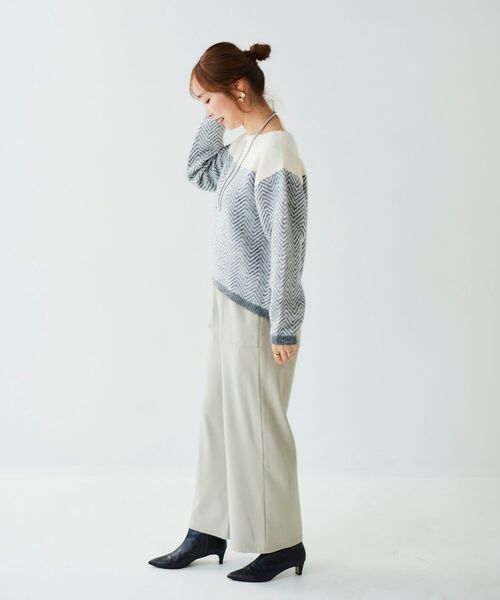 le.coeur blanc（ルクールブラン）の「ヘリンボーン柄ボートネックニット（ニット/セーター・レディース・ブラック系その他/グレー系その他/ホワイト系その他2・38）」の17枚目の写真