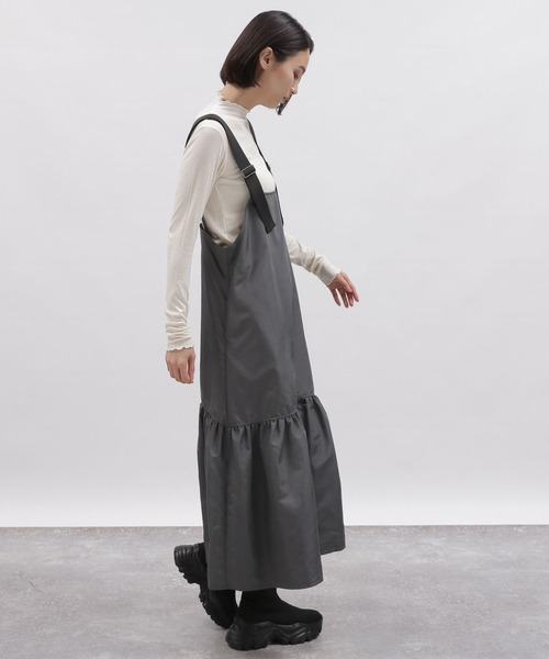 LAKOLE（ラコレ）の「サス付タフタティアードワンピース / 997312（ワンピース・レディース・ブラック/オリーブ/チャコールグレー・SMALL/MEDIUM）」の16枚目の写真