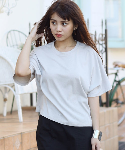 AZUL by moussy(アズールバイマウジー)の「綿モダールSUN天竺キモノスリーブPO(Tシャツ/カットソー・レディース・オフホワイト/ライトベージュ/ブラック/ネイビー・MEDIUM/LARGE/SMALL)」の3枚目の写真