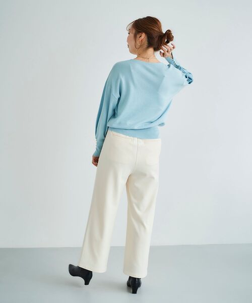 le.coeur blanc(ルクールブラン)の「パールスリーブニットプルオーバー(ニット/セーター・レディース・ライトグレー/ブラック/サックスブルー/ホワイト系その他・38)」の13枚目の写真