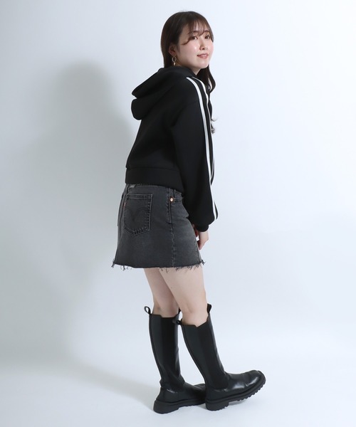 CECIL McBEE（セシルマクビー）の「CECIL McBEE（セシルマクビー）ワンポイントロゴ サイドライン スウェットパーカー レディース/プルオーバートップス/フーディー（パーカー・レディース・オフホワイト/ブラック・M/L）」の17枚目の写真