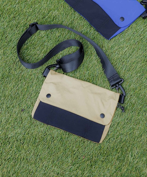 LAKOLE（ラコレ）の「リップルサコッシュ / 110646（ショルダーバッグ・メンズ・ブルー/ブラック/ベージュ・FREE）」の21枚目の写真