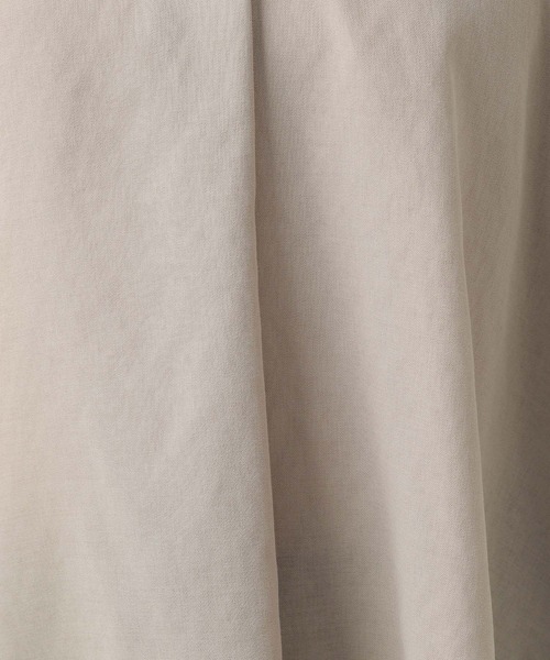 Elura（エルーラ）の「アイロンいらずリネンライクブラウス（Tシャツ/カットソー・レディース・ホワイト/ブラック/グレイッシュベージュ・FREE）」の21枚目の写真