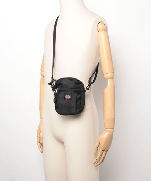 Dickies(ディッキーズ)の「DICKIES / DK RIPSTOP MT QUICK SHOULDER / 80313100(ショルダーバッグ・メンズ・チャコールグレー/カーキ/ブラック/パープル・ONESIZE)」の8枚目の写真