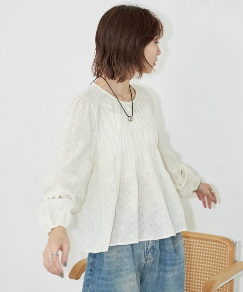 Auntie Rosa Holiday(アンティローザホリデー)の「カットワークレースブラウス(シャツ/ブラウス・レディース・アイボリー/オフホワイト・FREE)」の7枚目の写真