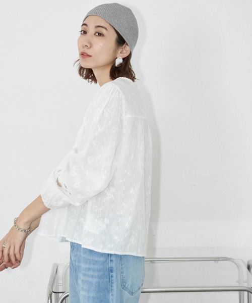 Auntie Rosa Holiday(アンティローザホリデー)の「カットワークレースブラウス(シャツ/ブラウス・レディース・アイボリー/オフホワイト・FREE)」の19枚目の写真