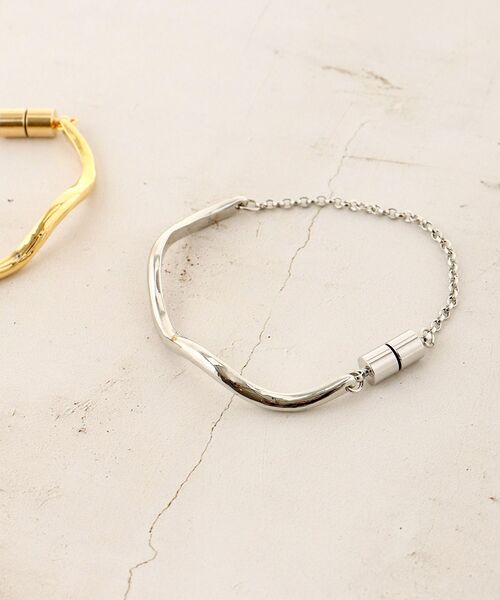 le.coeur blanc（ルクールブラン）の「カーブラインマグネットブレスレット（ブレスレット・レディース・ゴールド/シルバー・FREE）」の12枚目の写真