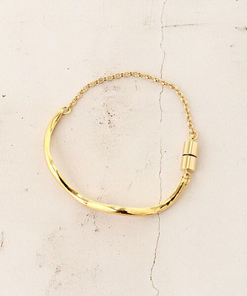 le.coeur blanc（ルクールブラン）の「カーブラインマグネットブレスレット（ブレスレット・レディース・ゴールド/シルバー・FREE）」の14枚目の写真