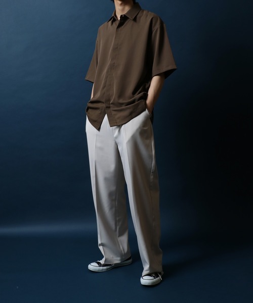 ANPAS（アンパス）の「Polyester Twill Fabric Fly front Shirt ポリツイル 比翼仕立て オーバーサイズ 無地半袖シャツ（シャツ/ブラウス・メンズ・ブラウン/ブラック/ホワイト/チャコール・LL/L/M）」の10枚目の写真