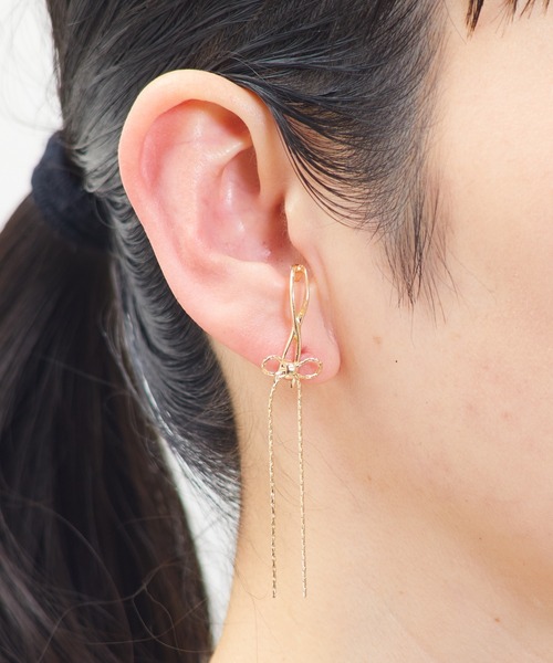 Zoule（ゾーラ）の「Zoule ゾーラ:ruban　ルヴァン　イヤーカフ　両耳イヤカフ　イヤリング（セットイヤーカフ）（イヤーカフ・レディース・ゴールド/シルバー・FREE）」の4枚目の写真