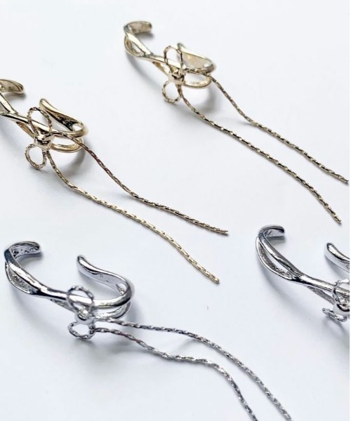 Zoule（ゾーラ）の「Zoule ゾーラ:ruban　ルヴァン　イヤーカフ　両耳イヤカフ　イヤリング（セットイヤーカフ）（イヤーカフ・レディース・ゴールド/シルバー・FREE）」の5枚目の写真