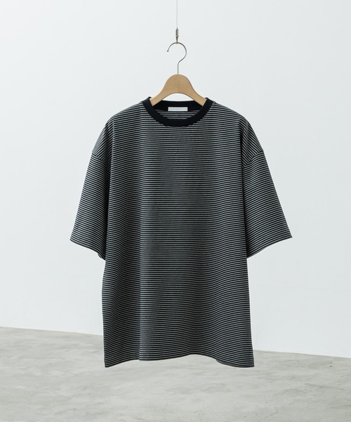 WYM LIDNM（ウィム バイ リドム）の「NARROW BORDER WIDE TEE（Tシャツ/カットソー・メンズ・ベージュ系/ホワイト/チャコール・S/L/M）」の5枚目の写真