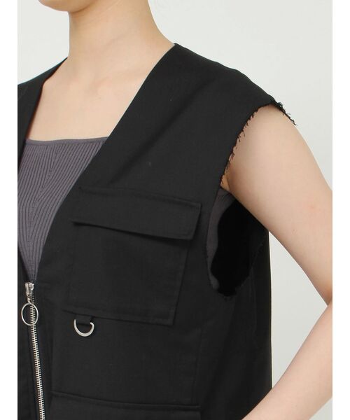 MURUA（ムルーア）の「カーゴポケットジレ（ベスト・レディース・カーキ/ブラック・FREE）」の3枚目の写真
