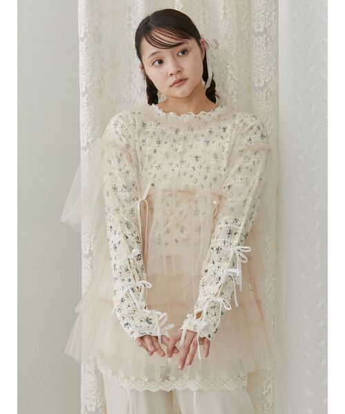 merry jenny（メリージェニー）の「floral print レースtops（Tシャツ/カットソー・レディース・アイボリー/ピンク/オフホワイト・FREE）」の4枚目の写真