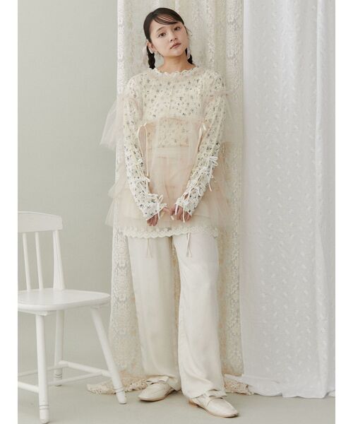 merry jenny（メリージェニー）の「floral print レースtops（Tシャツ/カットソー・レディース・アイボリー/ピンク/オフホワイト・FREE）」の7枚目の写真
