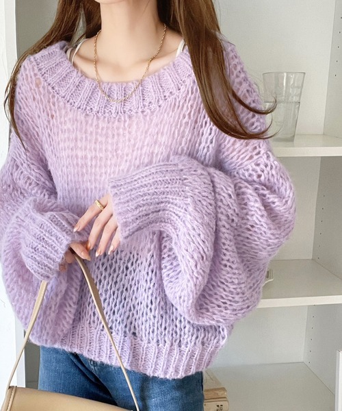 classicalelf（クラシカルエルフ）の「1枚でお洒落見え。レイヤードで魅せる、大人の透明感。メッシュオーバーサイズニット（ニット/セーター・レディース・チャコール/イエロー/パープル/グリーン/ブラウン/ブルー/アイボリー・MEDIUM/LARGE/X-LARGE/SMALL）」の18枚目の写真