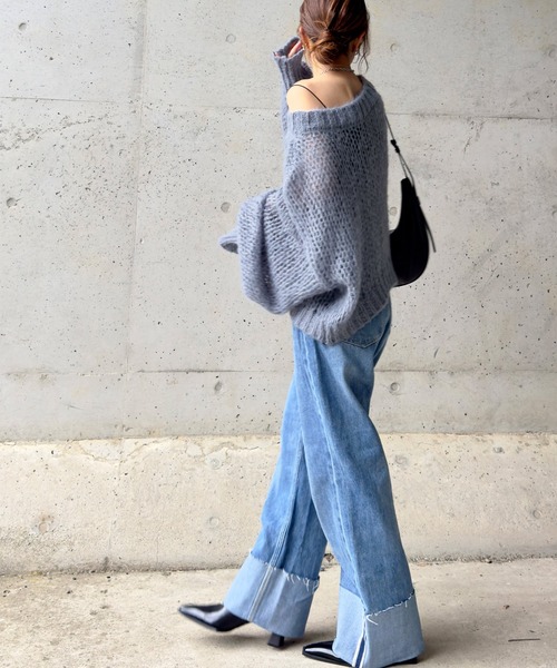 classicalelf（クラシカルエルフ）の「1枚でお洒落見え。レイヤードで魅せる、大人の透明感。メッシュオーバーサイズニット（ニット/セーター・レディース・チャコール/イエロー/パープル/グリーン/ブラウン/ブルー/アイボリー・MEDIUM/LARGE/X-LARGE/SMALL）」の21枚目の写真