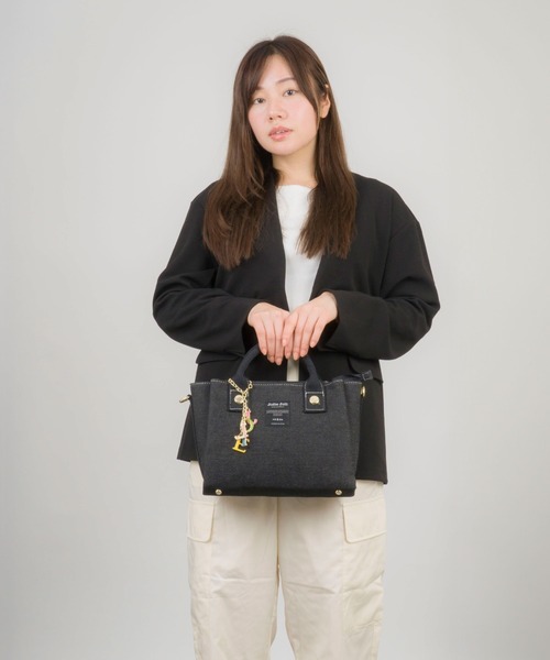 【Jolie Joli/ジョリージョリ】デニム 前後あおりポケット付き2WAYﾊﾞｯｸﾞ（ショルダーバッグ）｜Jolie Joli（ジョリージョリ）