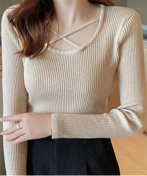 おしゃれスタ(オシャレスタ)の「クロスデザインラウンドネックニットカットソー(Tシャツ/カットソー・レディース・アイボリー/ブラウン/ホワイト/ブラック・FREE)」の11枚目の写真
