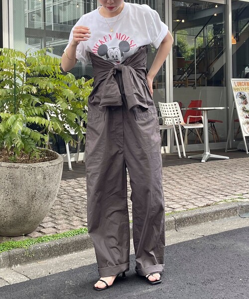 fredy emue（フレディエミュ）の「コットンオールインワン（つなぎ/オールインワン・レディース・チャコールグレー/キャメル・38）」の2枚目の写真