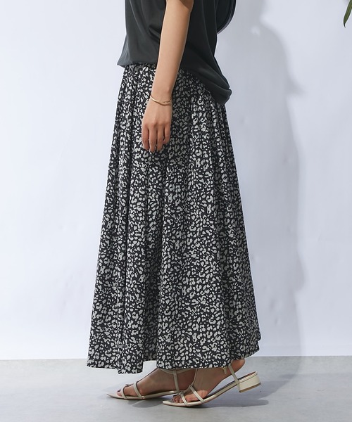 un dix cors(アンディコール)の「レオパードフレアスカート(スカート・レディース・アイボリー/ブラック・FREE)」の3枚目の写真