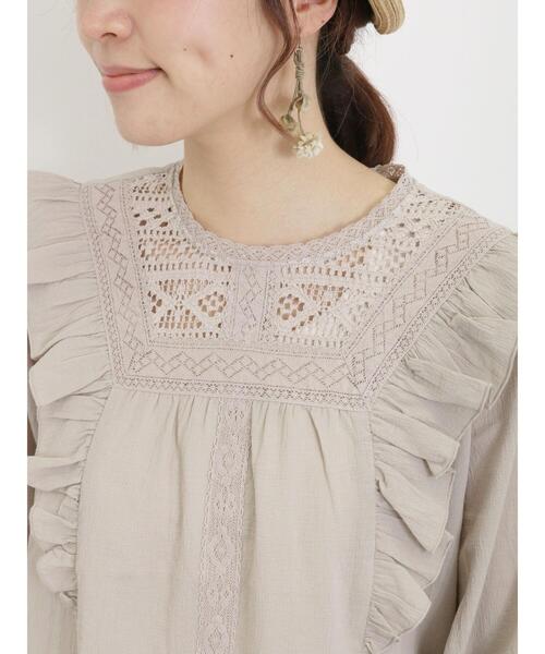 Samansa Mos2(サマンサ モスモス)の「肩フリルレースブラウス(シャツ/ブラウス・レディース・オフホワイト/ブラック/ベージュ・F)」の6枚目の写真