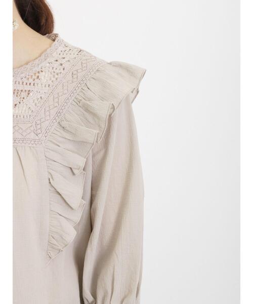 Samansa Mos2(サマンサ モスモス)の「肩フリルレースブラウス(シャツ/ブラウス・レディース・オフホワイト/ブラック/ベージュ・F)」の8枚目の写真