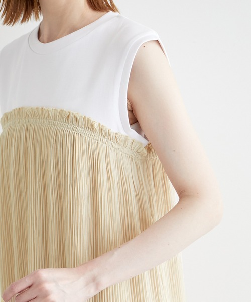 ROPE' PICNIC（ロペピクニック）の「プリーツワンピース（ワンピース・レディース・ブラウン/ベージュ/チャコールグレー・38）」の15枚目の写真