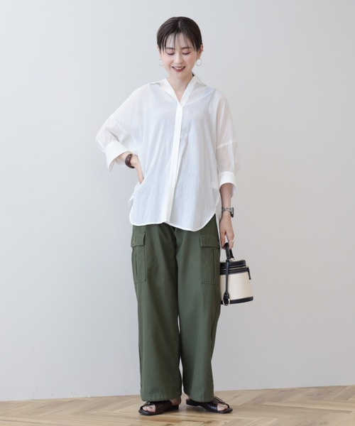 AMERICAN HOLIC(アメリカンホリック)の「接触冷感5分袖変形ドルマンシアーシャツ(シャツ/ブラウス・レディース・オフホワイト/グリーン/ネイビー/サックスブルー・M/L)」の5枚目の写真