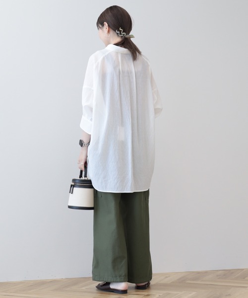 AMERICAN HOLIC(アメリカンホリック)の「接触冷感5分袖変形ドルマンシアーシャツ(シャツ/ブラウス・レディース・オフホワイト/グリーン/ネイビー/サックスブルー・M/L)」の7枚目の写真
