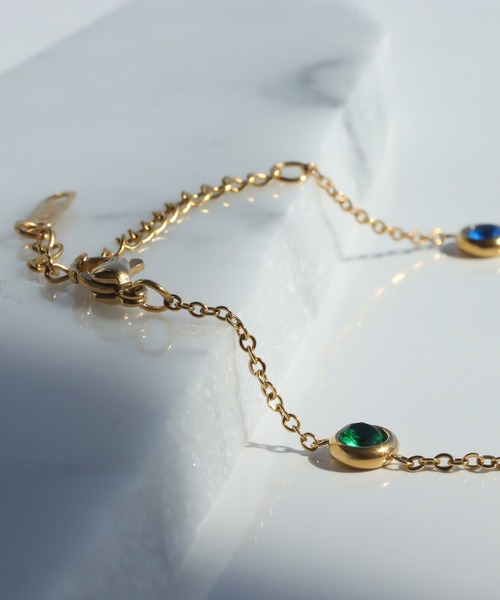 abaskdesign(アバスクデザイン)の「金属アレルギー対応 マルチカラーブレスレット(ブレスレット・レディース・マルチ・FREE)」の3枚目の写真