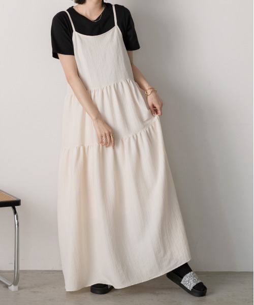 ad thie(アドティエ)の「バックリボン ティアードキャミワンピース(ワンピース・レディース・オレンジ/オフホワイト/ブラック・FREE)」の5枚目の写真