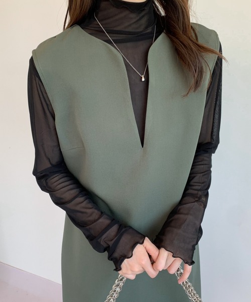 ABITOKYO（アビトーキョー）の「スキッパーロングジャンパースカート（ワンピース・レディース・ネイビー/ベージュ/モカ/ピンク/グリーン/ダークブラウン/カーキ/ブルーグレー/ブラック/アイボリー・L/M/S）」の7枚目の写真