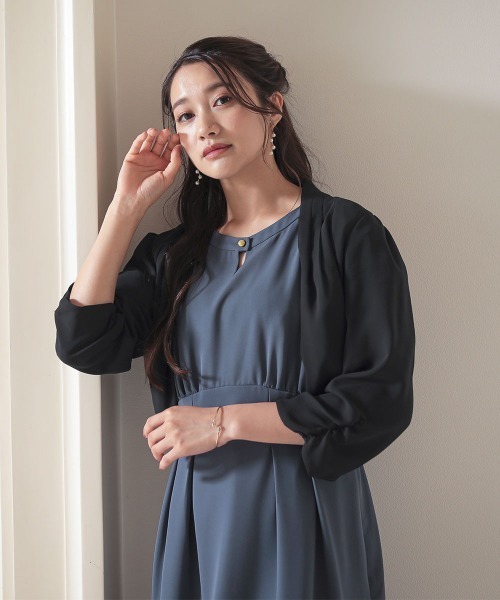 Jolie et Jolie(ジョリーエジョリー)の「着丈長めバックリボンデザインシフォンボレロ(カーディガン/ボレロ・レディース・ベージュ/ブラック・3L/S/M/L/LL/5L/4L)」の12枚目の写真