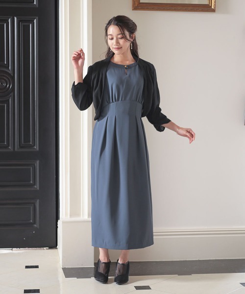 Jolie et Jolie(ジョリーエジョリー)の「着丈長めバックリボンデザインシフォンボレロ(カーディガン/ボレロ・レディース・ベージュ/ブラック・3L/S/M/L/LL/5L/4L)」の11枚目の写真