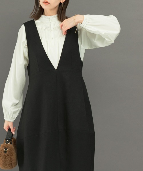 URBAN RESEARCH ROSSO WOMEN(アーバンリサーチ ロッソ)の「サテンピンタックブラウス(シャツ/ブラウス・レディース・イエロー/オフホワイト/ブルー・FREE)」の2枚目の写真