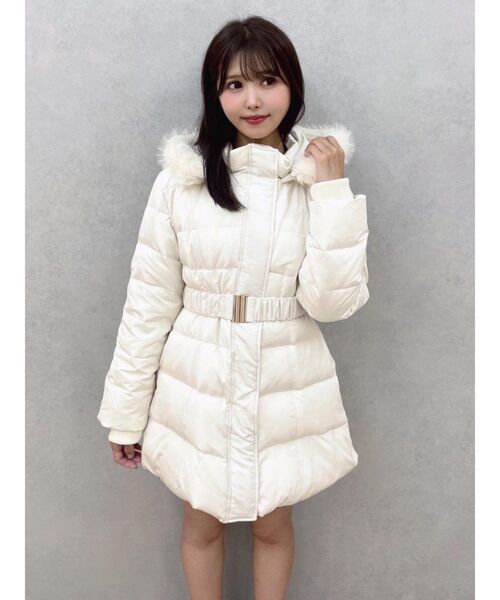 EATME（イートミー）の「フェイクファーフードレディダウンコート（ダウンジャケット/コート・レディース・オフホワイト/ブラック・FREE）」の15枚目の写真