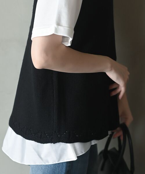 rps（アールピーエス）の「フラワー刺繍クルーネックニットベスト（ベスト・レディース・ブラック/アイボリー/マスタード/グレー・フリー）」の9枚目の写真