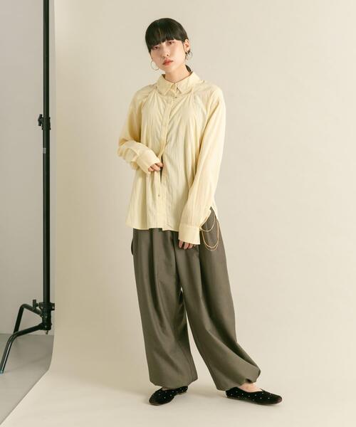 KBF（ケイビーエフ）の「2WAYレイヤードシャツ（シャツ/ブラウス・レディース・ベージュ系その他/レッド/オフホワイト・ONE）」の19枚目の写真