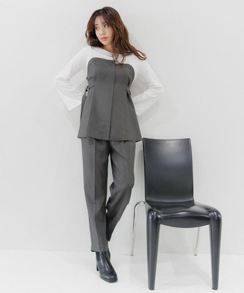 mysty woman（ミスティウーマン）の「Ｗベルトテーパードパンツ 149651（スラックス・レディース・グレー/チャコールグレー/ブルー系その他/ダークブラウン/ベージュ系その他・FREE）」の11枚目の写真