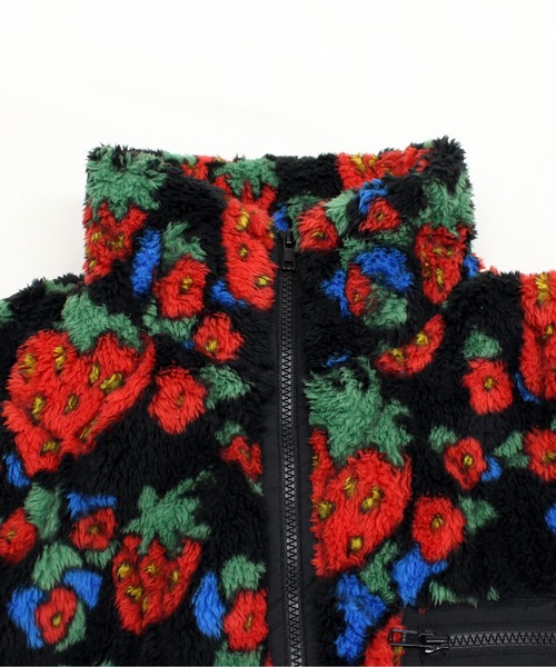 RNA(アールエヌエー)の「J2126 キルティングジャガードボアジャケット(ブルゾン・レディース・カモフラージュ/レオパード/カラフル・MEDIUM)」の8枚目の写真