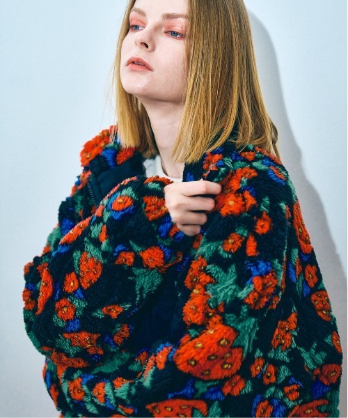 RNA（アールエヌエー）の「J2126 キルティングジャガードボア