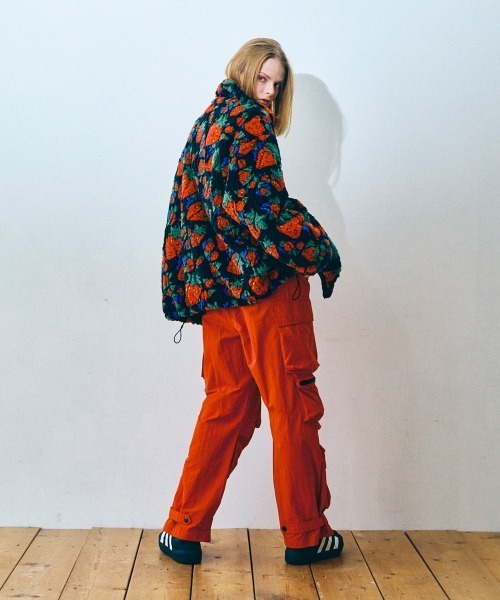 RNA(アールエヌエー)の「J2126 キルティングジャガードボアジャケット(ブルゾン・レディース・カモフラージュ/レオパード/カラフル・MEDIUM)」の20枚目の写真