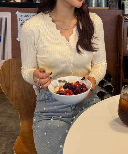 efill(エフィル)の「リブニット 素材 シンプル カーディガン(ニット/セーター・レディース・グレー/ベージュ・FREE)」の4枚目の写真