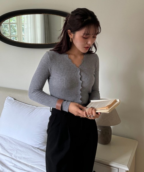 efill(エフィル)の「リブニット 素材 シンプル カーディガン(ニット/セーター・レディース・グレー/ベージュ・FREE)」の12枚目の写真