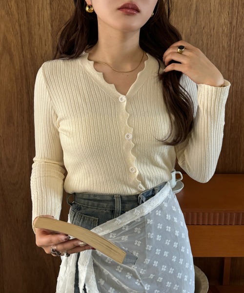 efill(エフィル)の「リブニット 素材 シンプル カーディガン(ニット/セーター・レディース・グレー/ベージュ・FREE)」の16枚目の写真