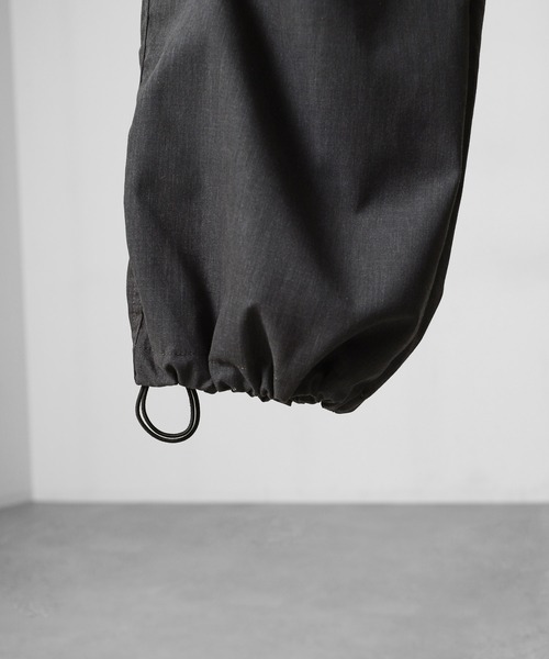 NILWAY(ニルウェイ)の「3WAY デタッチャブル ワイド カーゴパンツ(カーゴパンツ・メンズ・カーキ/ブラック/チャコール・MEDIUM/SMALL/X-LARGE/LARGE)」の9枚目の写真