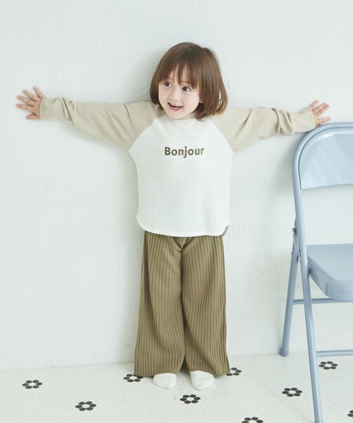 pairmanon(ペアマノン)の「ワッフル 選べるデザイン ワンポイント刺繍入り アソート Tシャツ(Tシャツ/カットソー・キッズ・ブルー/ミント/ベージュ/ピンク/ブラウン/テラコッタ・90/120/150/100/110/130/140)」の7枚目の写真