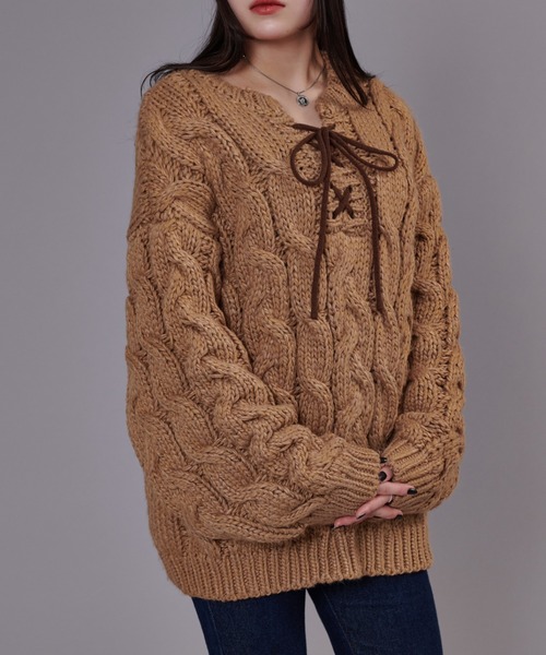 favclo.(ファブクロ)の「Cable Knit Sweater / ケーブルニットセーター(ニット/セーター・レディース・オフホワイト/ライトブラウン・FREE)」の8枚目の写真